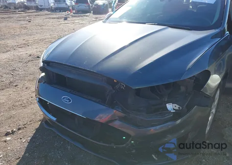 2020 Ford Fusion S z USA, uszkodzony, nr VIN 3FA6P0G73LR245281